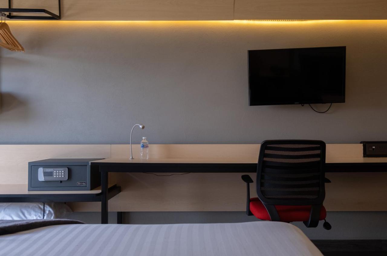 Bv Hotel Atlixco Bagian luar foto