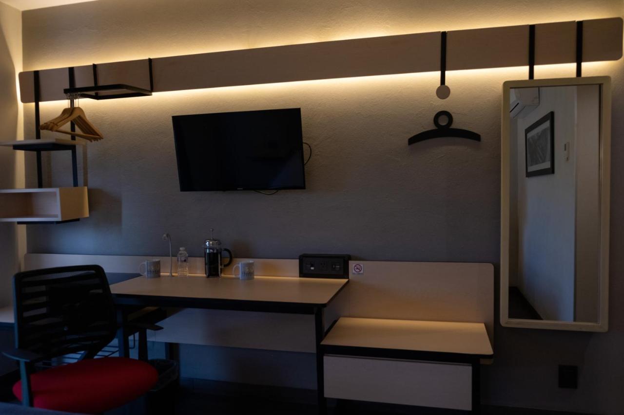 Bv Hotel Atlixco Bagian luar foto
